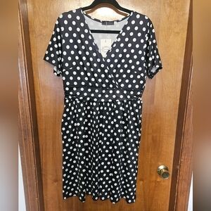 Black and White Polka Dot V-Neck Wrap Dress